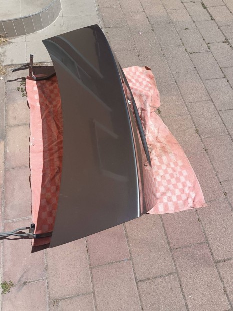 Toyota corolla hátsó csomagtér ajtó eladó !