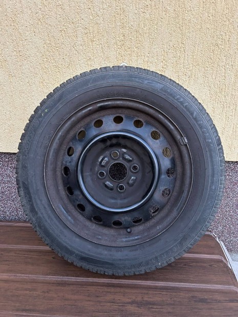 Toyota corolla tli kerekek 185/65 R15