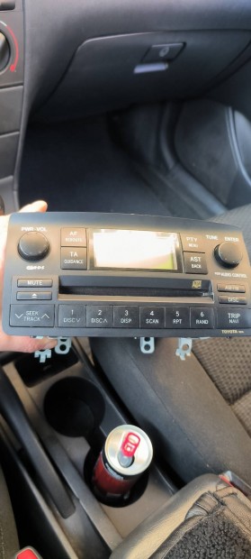 Toyota e12 radio