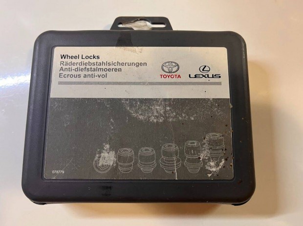 Toyota eredeti kerkr