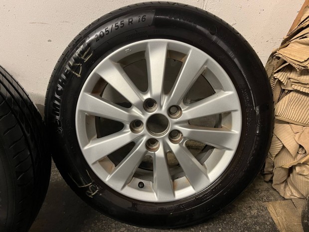 Toyota felni 16", 16*6,5 ET45