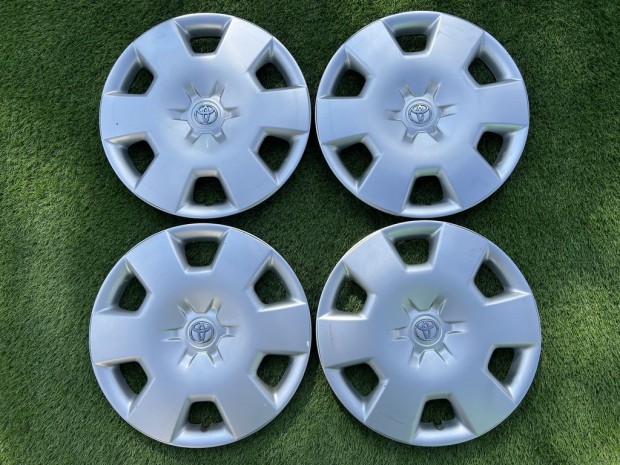 Toyota gyri 15" dsztrcsa