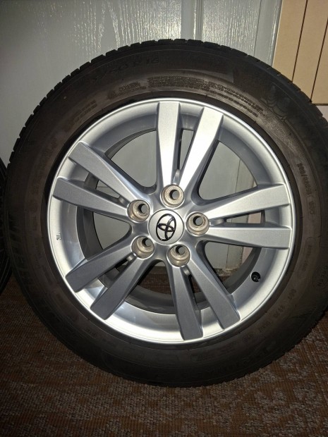 Toyota gyri 16 alufelni alu felni 5x114.3 60.1 ET39