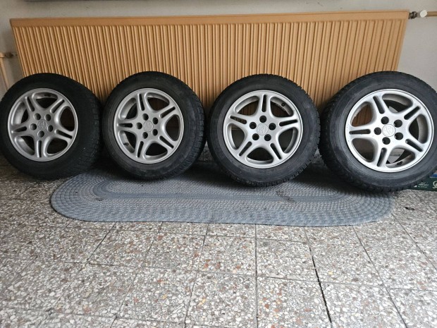 Toyota gyri alufelni 14"