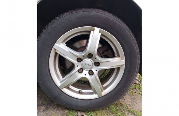 Toyota gy�ri alufelni 16' /Auris,Avensis, Verso/5x114.3