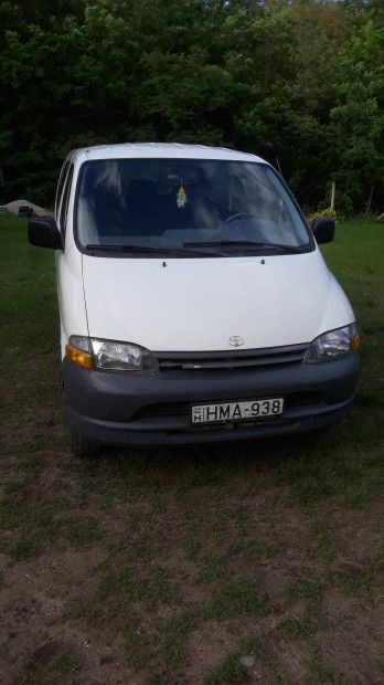 Toyota hiace 6sz+teher csere rdekel.