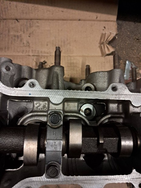 Toyota hiace benzines hengerfej