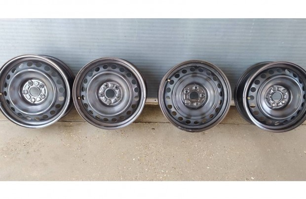 Toyota lemezfelni 5X114.3, 6.5x17 ET45 60.1