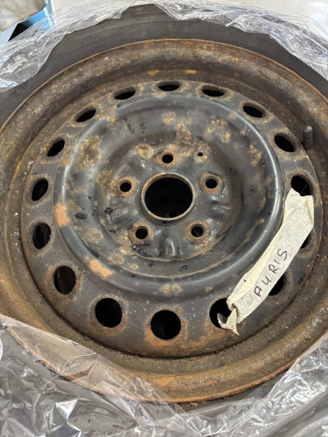 Toyota lemezfelni