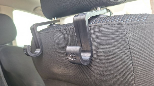 Toyota logo-s csomagakaszt fejtmlra