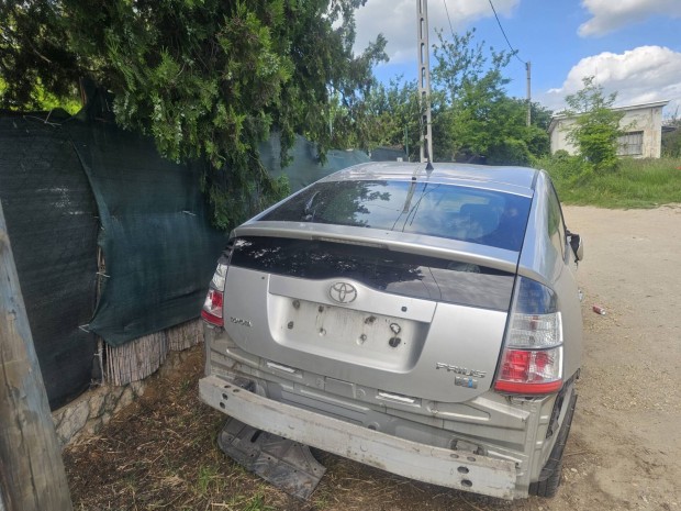 Toyota prius 2 csomagtér ajtó Csomagtérajtó 60000