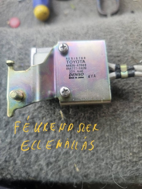 Toyota prius 2 fkrendszer Ellenlls 8000