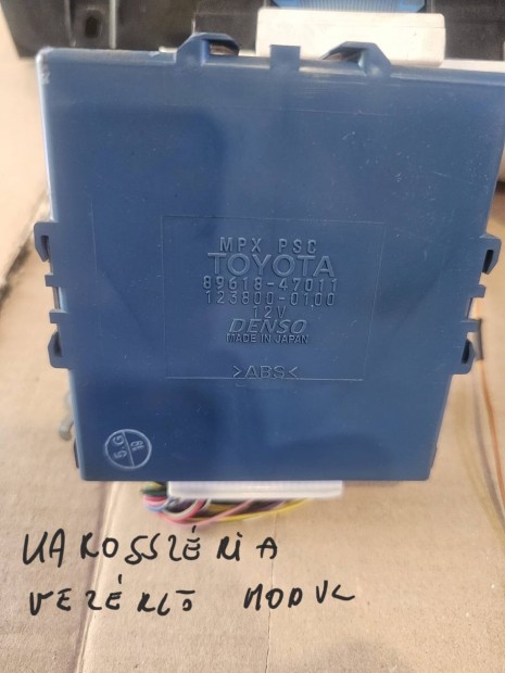 Toyota prius 2 karosszria vezrl elektronika 10000