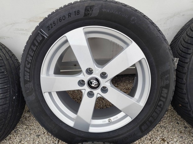 Toyota rav4 rav 4 alufelni 5x114,3 18"