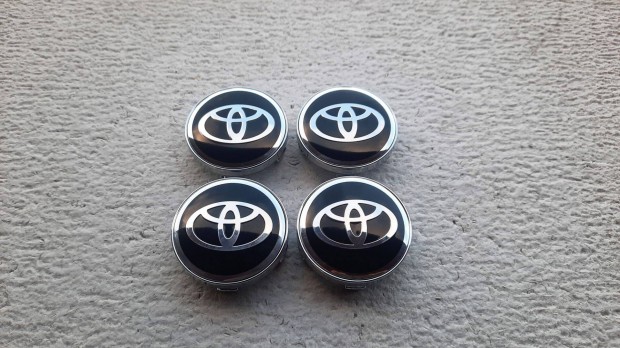 Toyota új felni díszkupak közép felnikupak kerékagy kupak 60mm