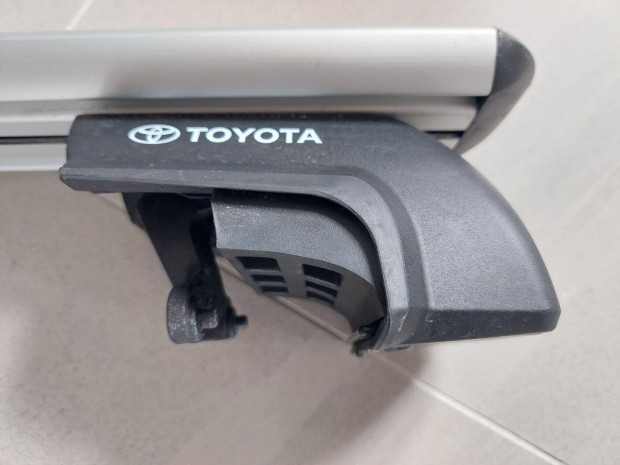 Toyota új tetőcsomagtartó