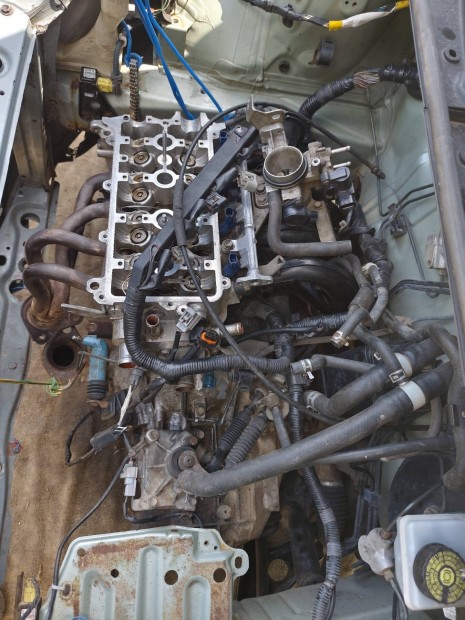 Toyota yaris 1.0 vvti