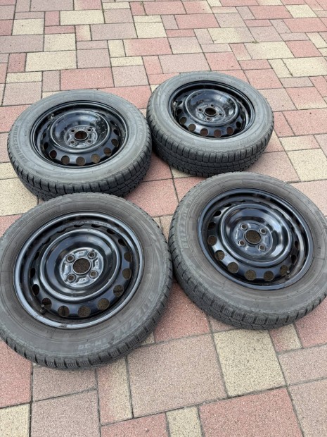 Toyota yaris acl felni, Bridgestone tli gumival