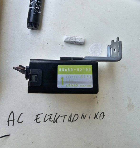 Toyota yaris légkondicionálo elektronika 7000