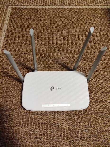 Tp-Link C50 AC1200 wifi router 