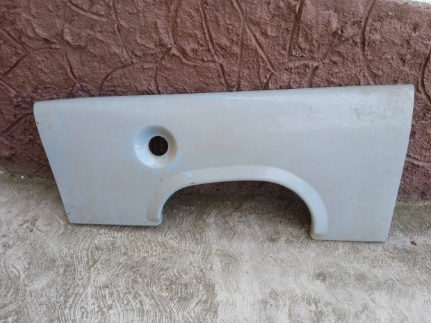 Trabant 1.1 jobb hátsó sárvédő bontott