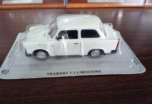 Trabant 1.1 kisauto modell 1/43 Elad