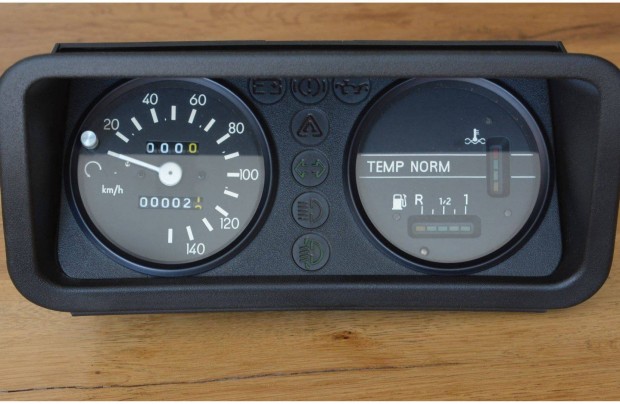 Trabant 1,1 komplett j racsoport visszajelzkkel + burkolat
