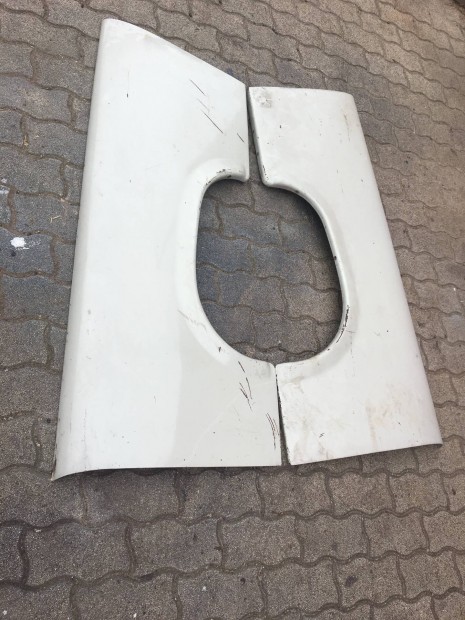 Trabant 601 gy�ri h�ts� s�rv�d� duroplast