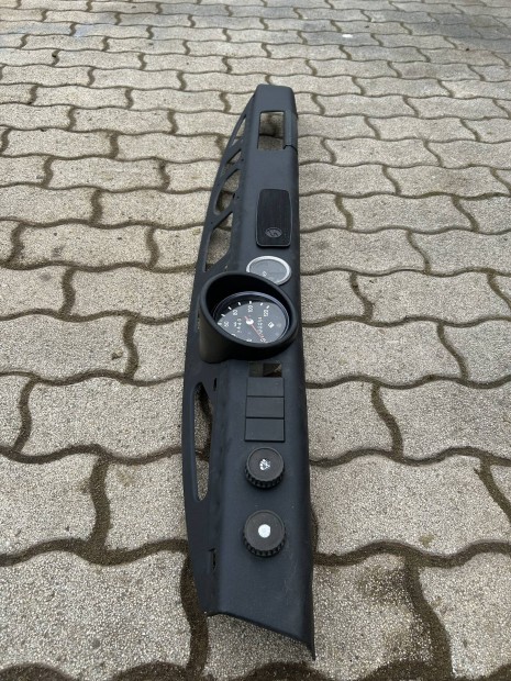 Trabant 601 gyri mszerfal