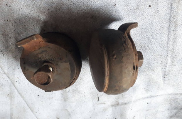 Trabant 601 hátsólaprúgó pogácsa eladó !