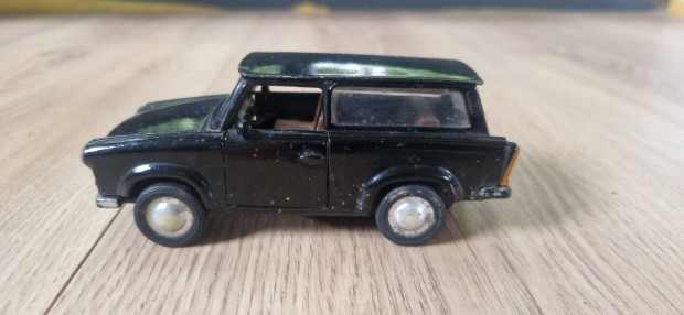 Trabant 601 kombi modellaut