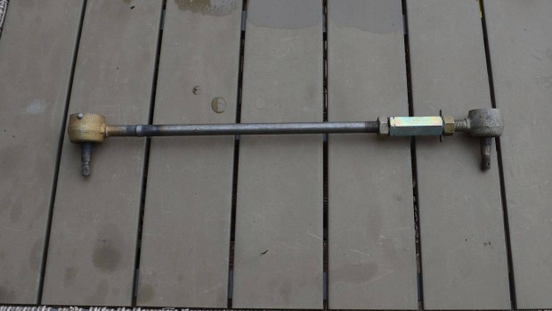 Trabant 601 korm�nym� ir�ny�t� g�mbfej + nyomt�v r�d gy�ri �j komplett