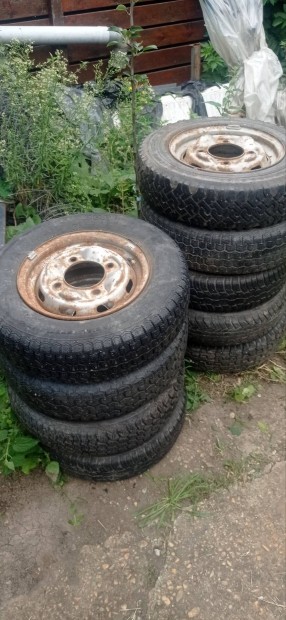 Trabant Varbrg kerekek 