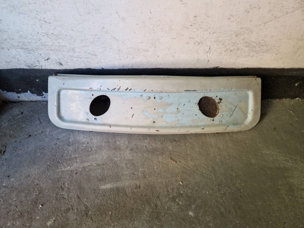 Trabant duroplaszt r�gi h�t�maszk