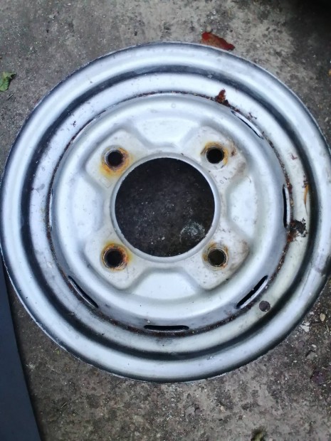 Trabant felni 