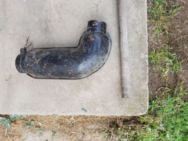 Trabant f�t�scs� trabant els� �s h�ts� kipufog� dob �sszek�t�