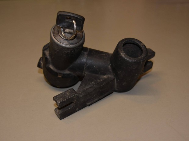 Trabant gyjts kapcsol kormnyzras hasznlt