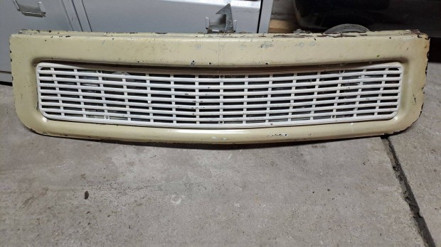 Trabant homlokfal, htmaszk