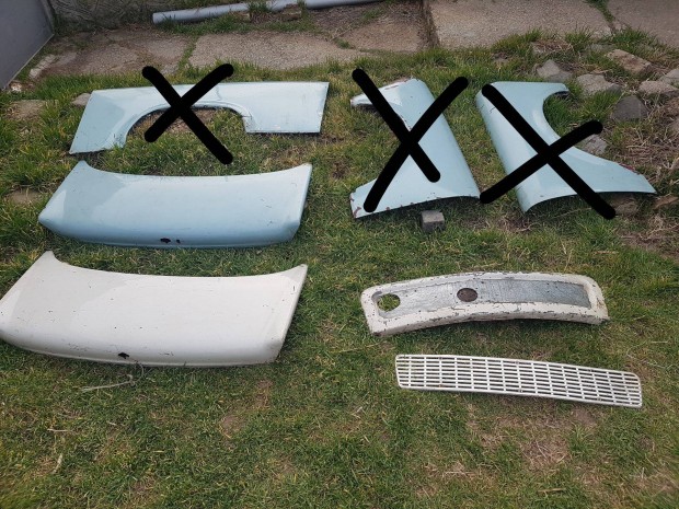 Trabant homlokr�cs d�szr�cs csomagtart� tet�