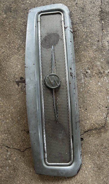 Trabant korai szrnyas emblms htrcs homlokfal