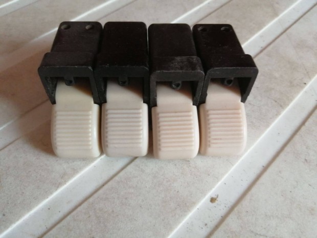 Trabant wartburg zongora kapcsol� csontsz�n vagy sz�rke