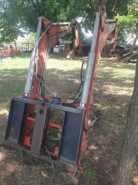 Trac lift rakod elad 