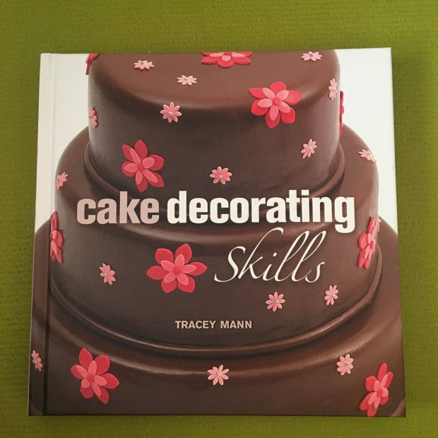 Tracey Mann: Cake decorating skills