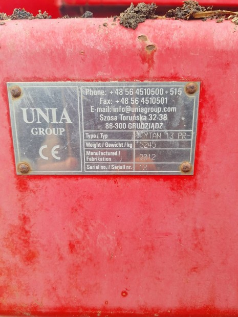 Trgyaszor Unia Titn 