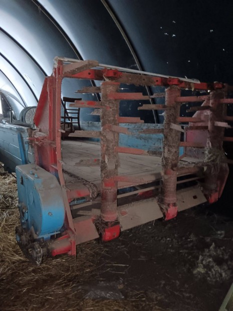 Tr�gyasz�r� p�tkocsi