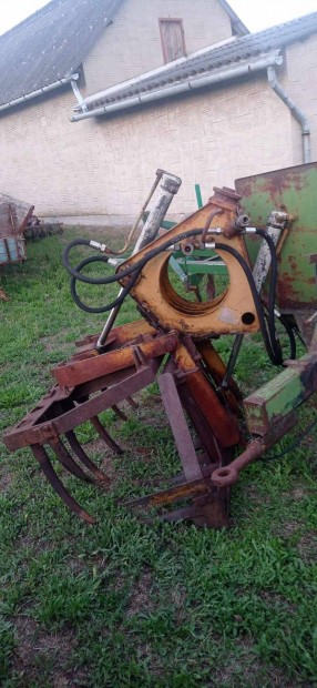 Trgyavilla, csipeget, weimar rakod, markol, traktorhoz