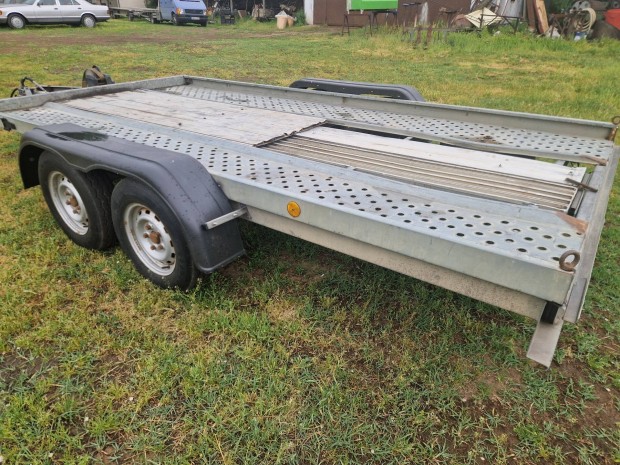 Trailer elad 