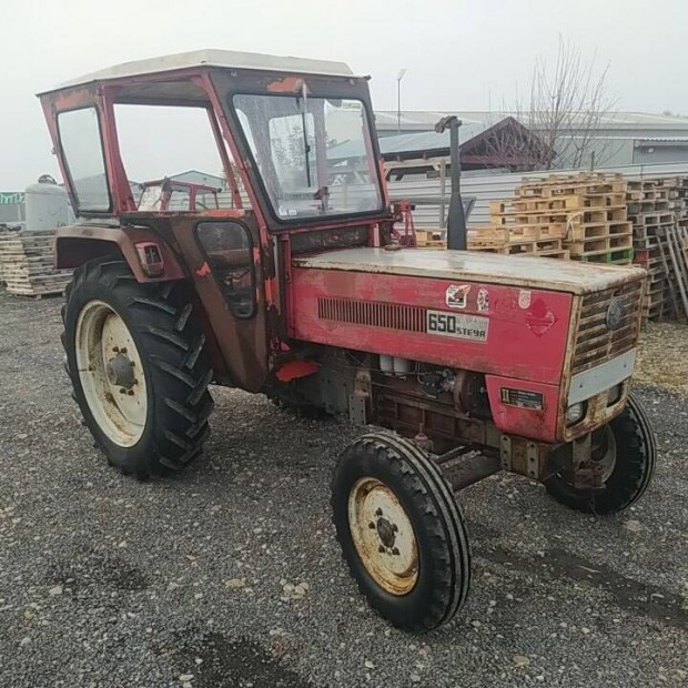 Traktor Steyr 650