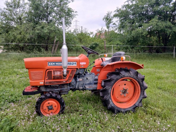 Traktor Talaj Maróval Együtt!