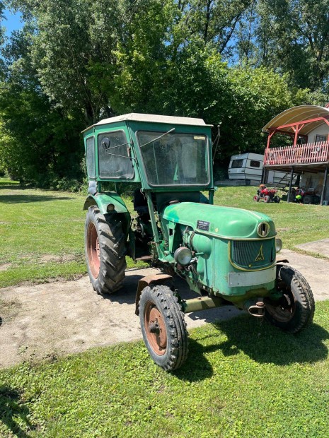 Traktor deutz. d40.2